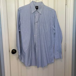 Jos A Banks Men’s Traveler dress shirt. Button down collar, 17.5-36”. EUC